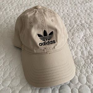 ADIDAS cream relaxed fit adjustable hat